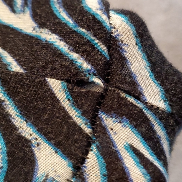 Rue 21 Cutout Back Animal Print Tee - Picture 4 of 4